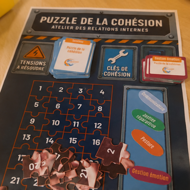 Affiche d'un puzzle pour un atelier sur la cohésion et les relations internes.